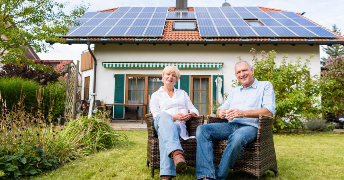 Christian et Marie, retraités satisfaits de leur nouvelle mutuelle